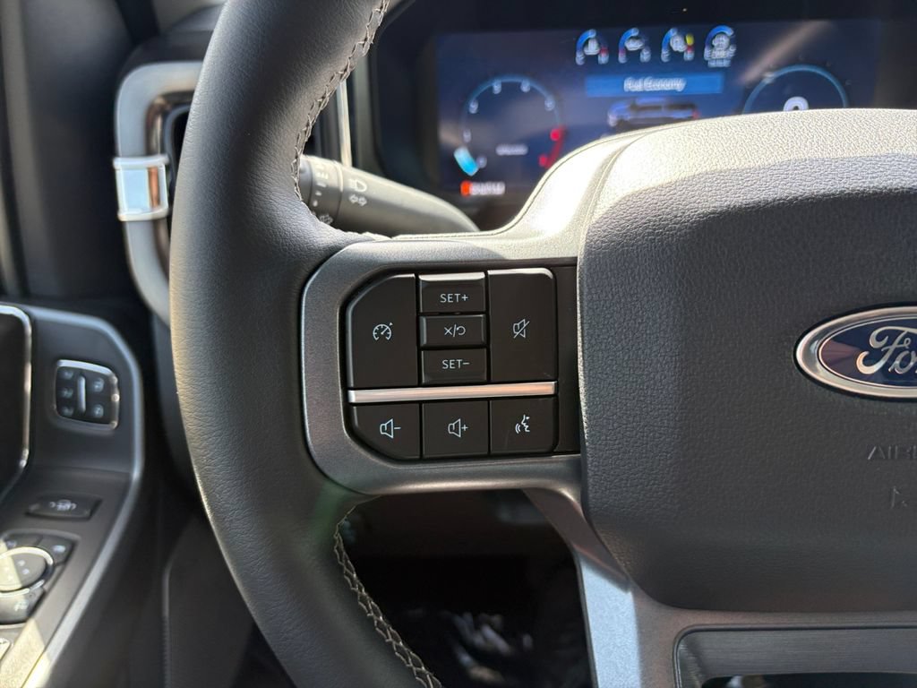 Used 2026 Ford F250 Lariat w/ Tremor Off-Road Package AWD/4WD image 19
