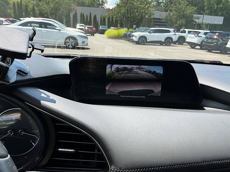Used 2019 MAZDA MAZDA3 Hatchback FWD image 22