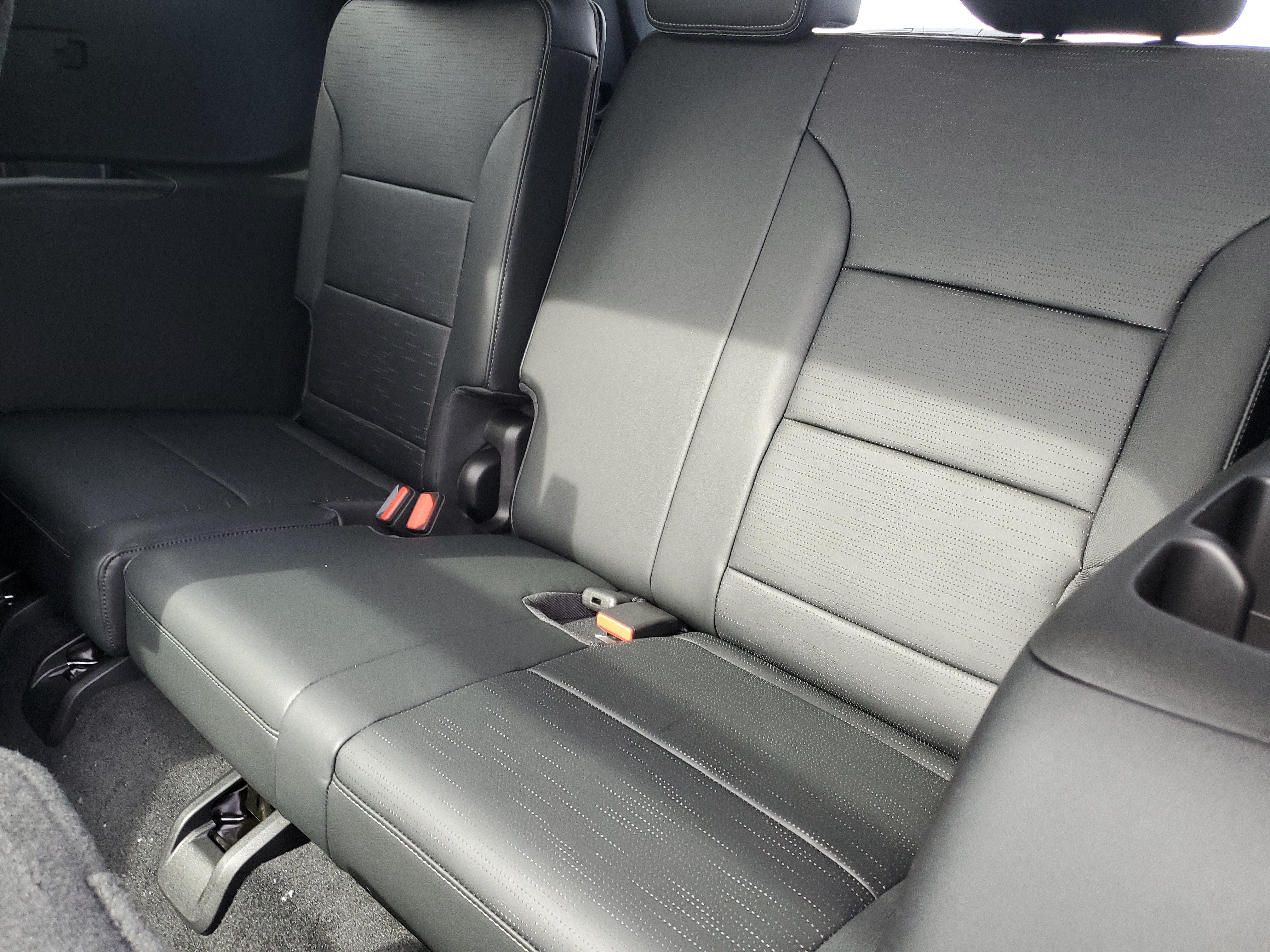 New 2026 Buick Enclave Sport Touring w/ Power Package FWD image 30