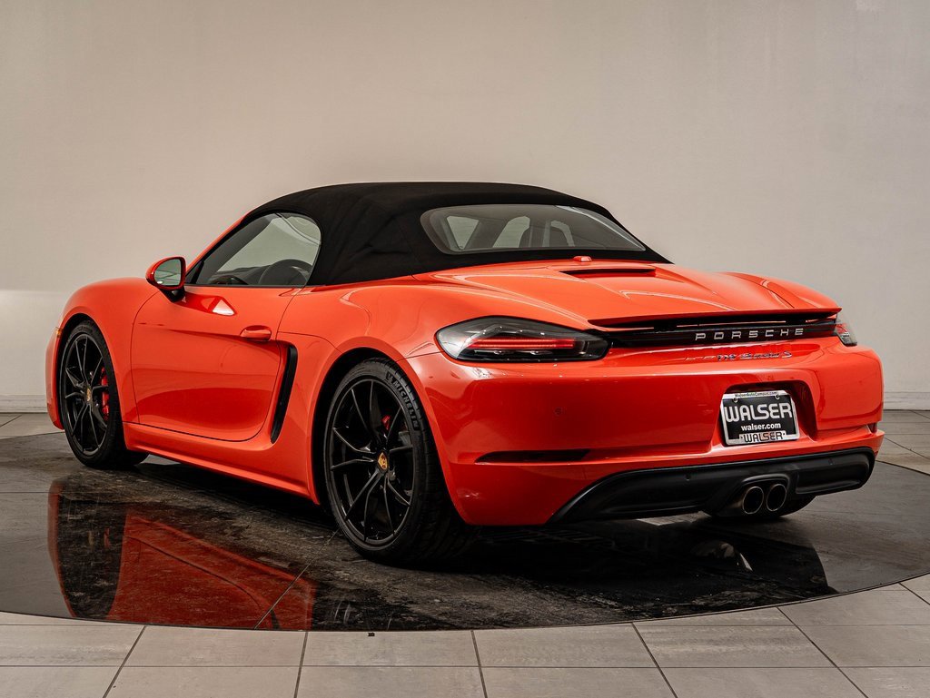 Used 2017 Porsche 718 Boxster S image 3