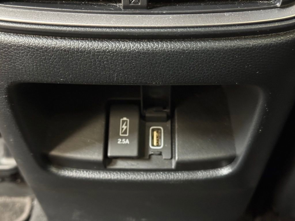 Used 2021 Honda CR-V Touring image 18