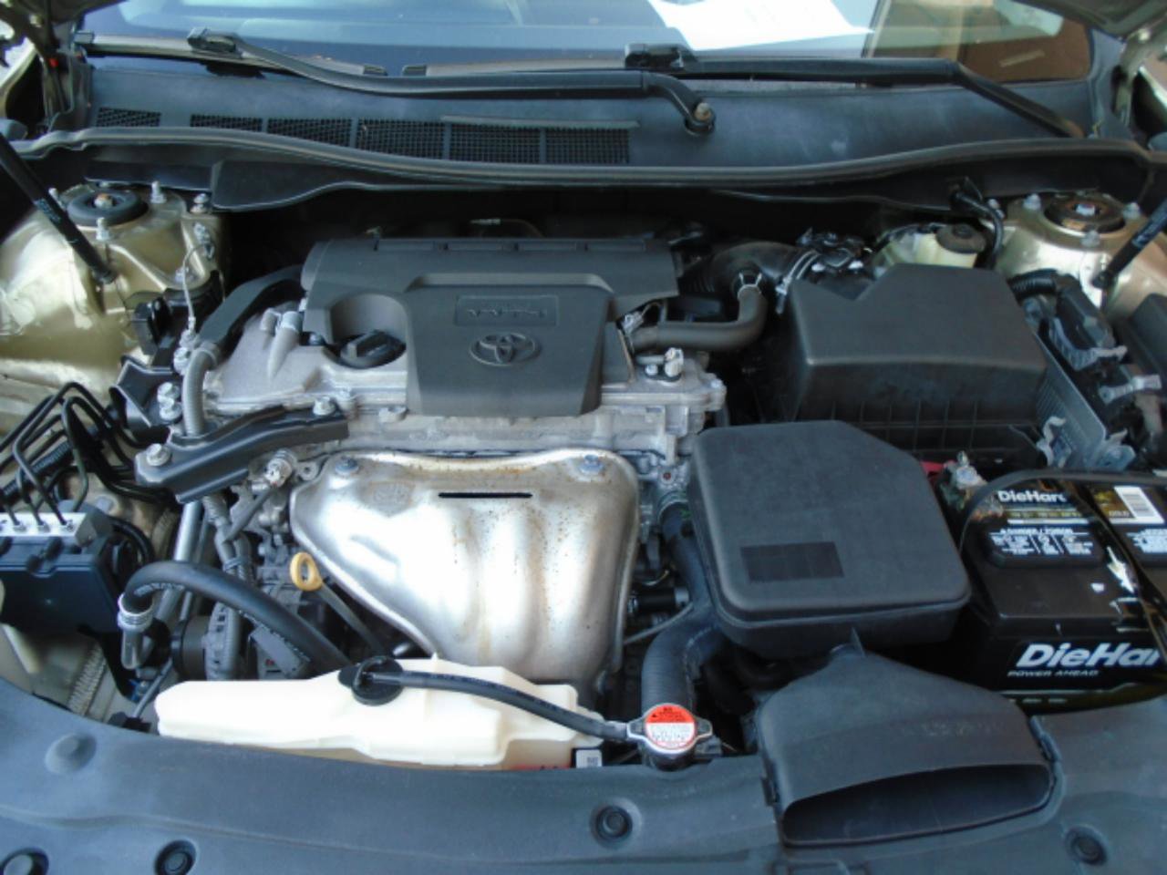 Used 2016 Toyota Camry SE FWD image 22