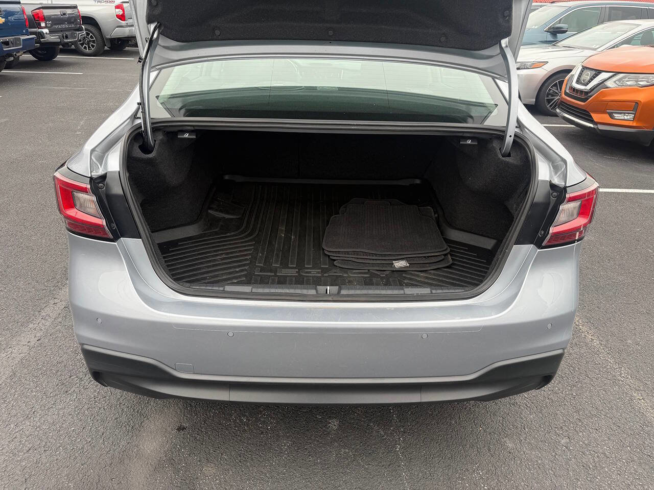 Used 2022 Subaru Legacy Limited AWD/4WD image 7