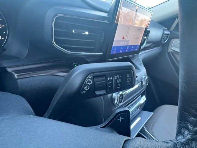 Used 2020 Ford Explorer Limited image 19