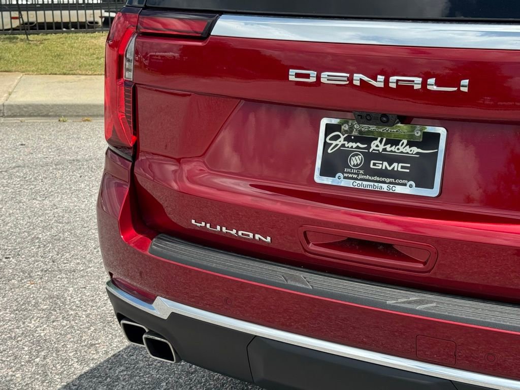 New 2025 GMC Yukon XL Denali w/ Denali Reserve Package image 15