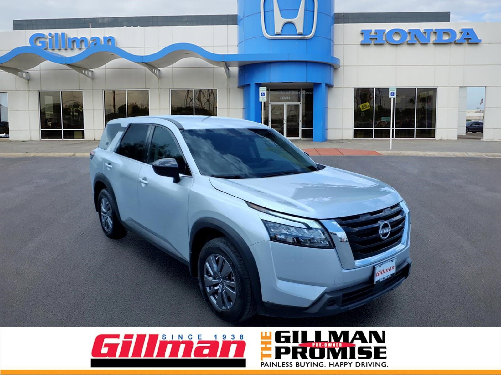 Used 2024 Nissan Pathfinder S FWD image 1