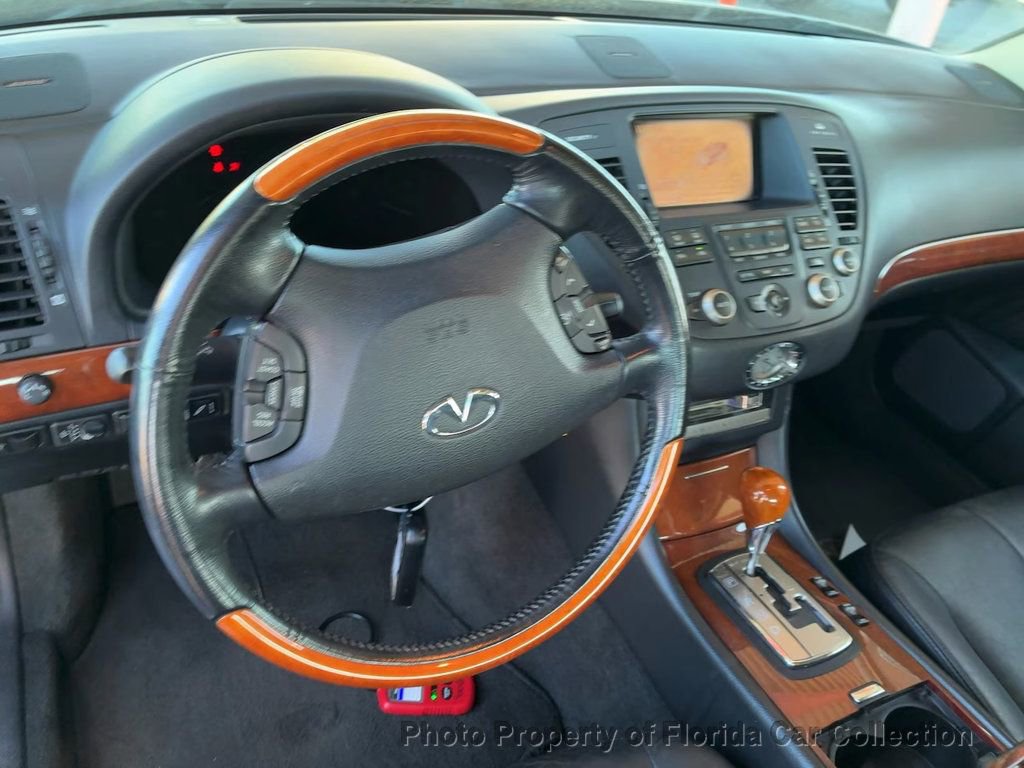 Used 2002 INFINITI Q45 Luxury image 11