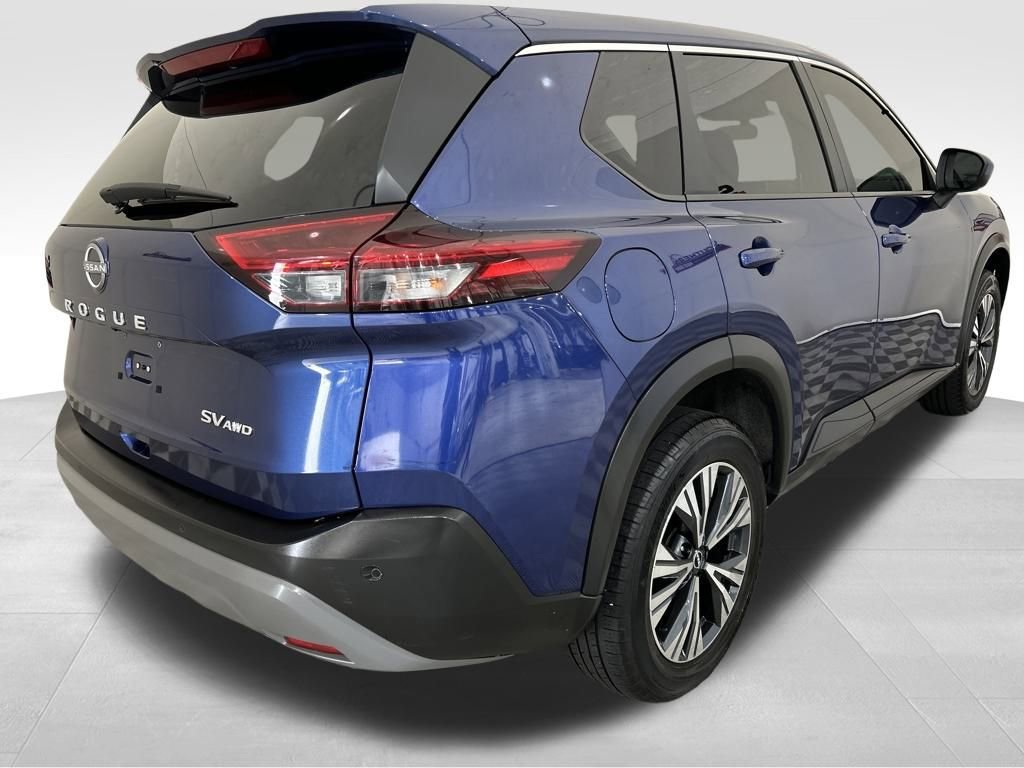 Used 2023 Nissan Rogue SV image 11