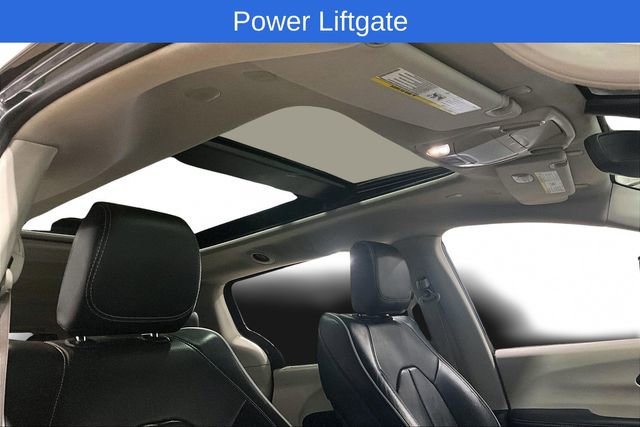 Used 2023 Chrysler Pacifica Limited image 27