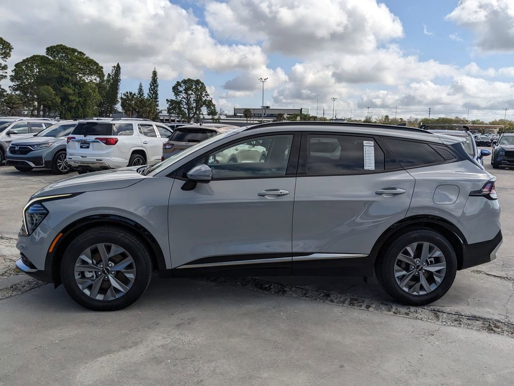 Certified 2025 Kia Sportage SX image 5