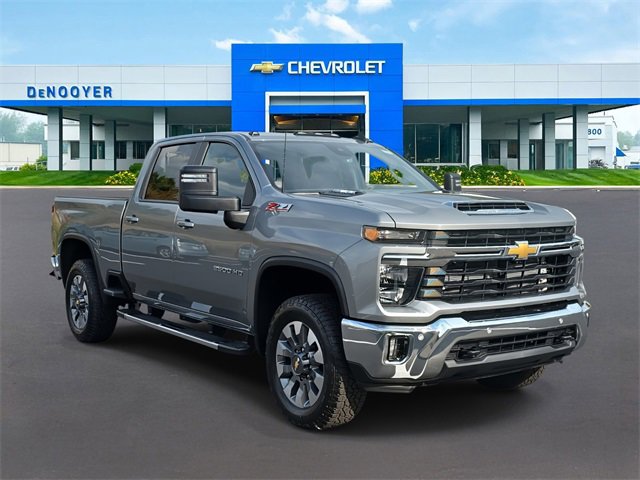 New 2026 Chevrolet Silverado 2500 LT image 3