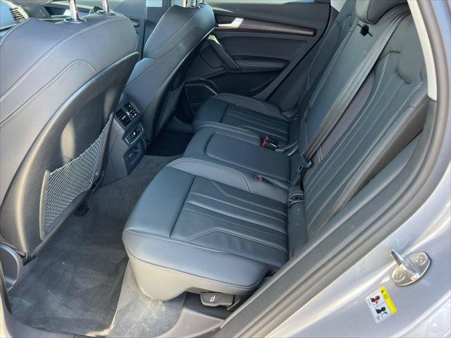 Certified 2025 Audi Q5 2.0T Premium Plus w/ Premium Plus Package AWD/4WD image 21