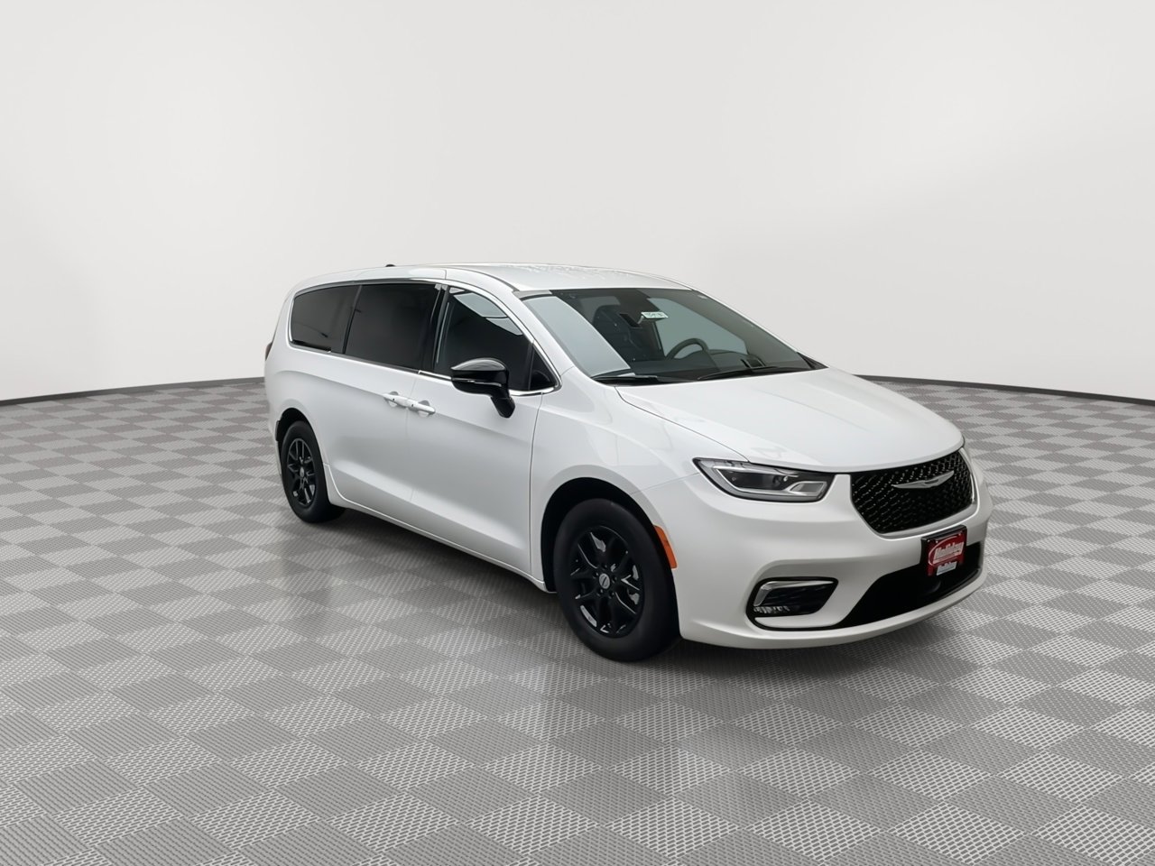 Used 2025 Chrysler Pacifica Select FWD image 31