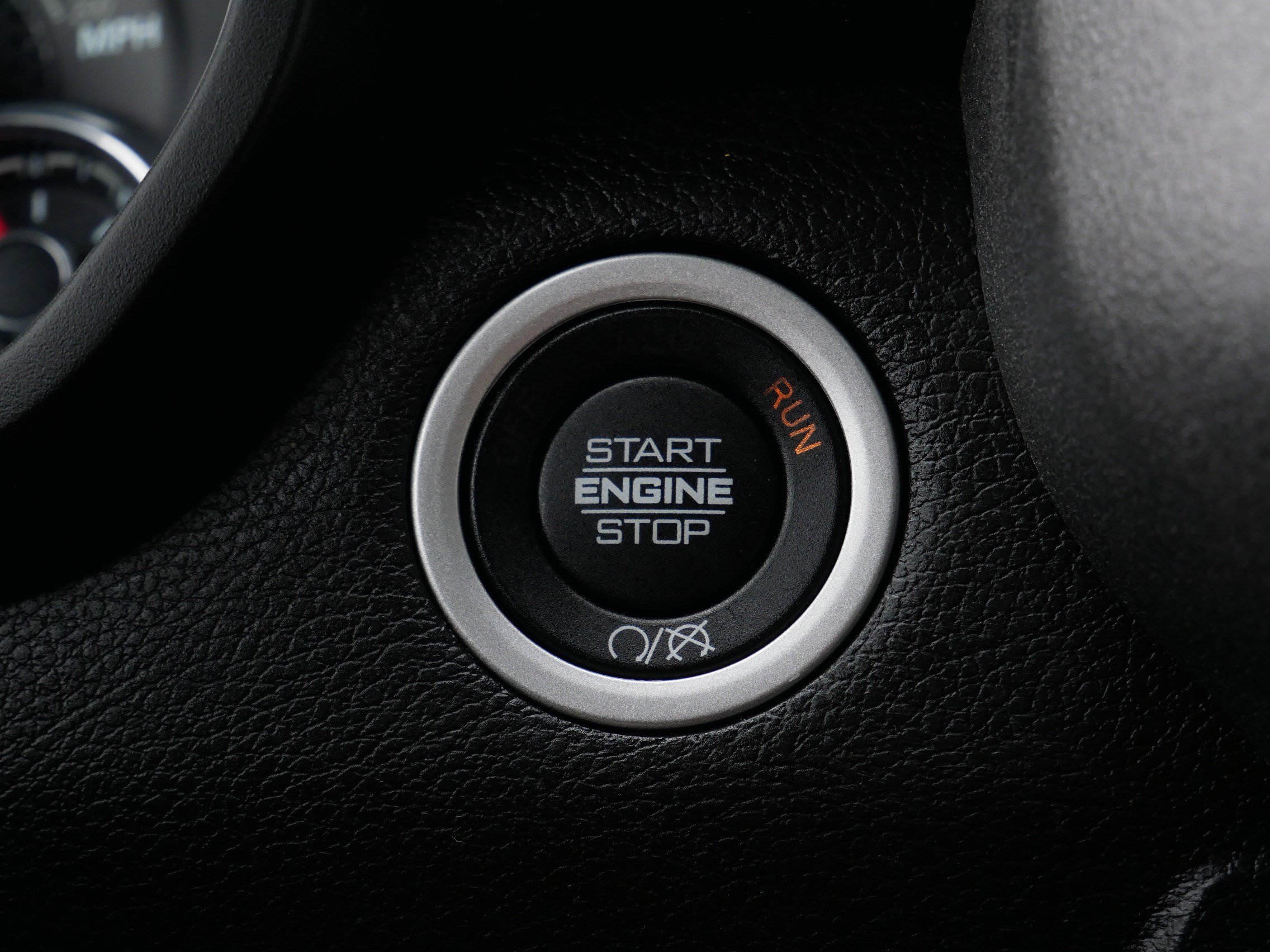 Used 2024 RAM 2500 Tradesman w/ Chrome Appearance Group image 27