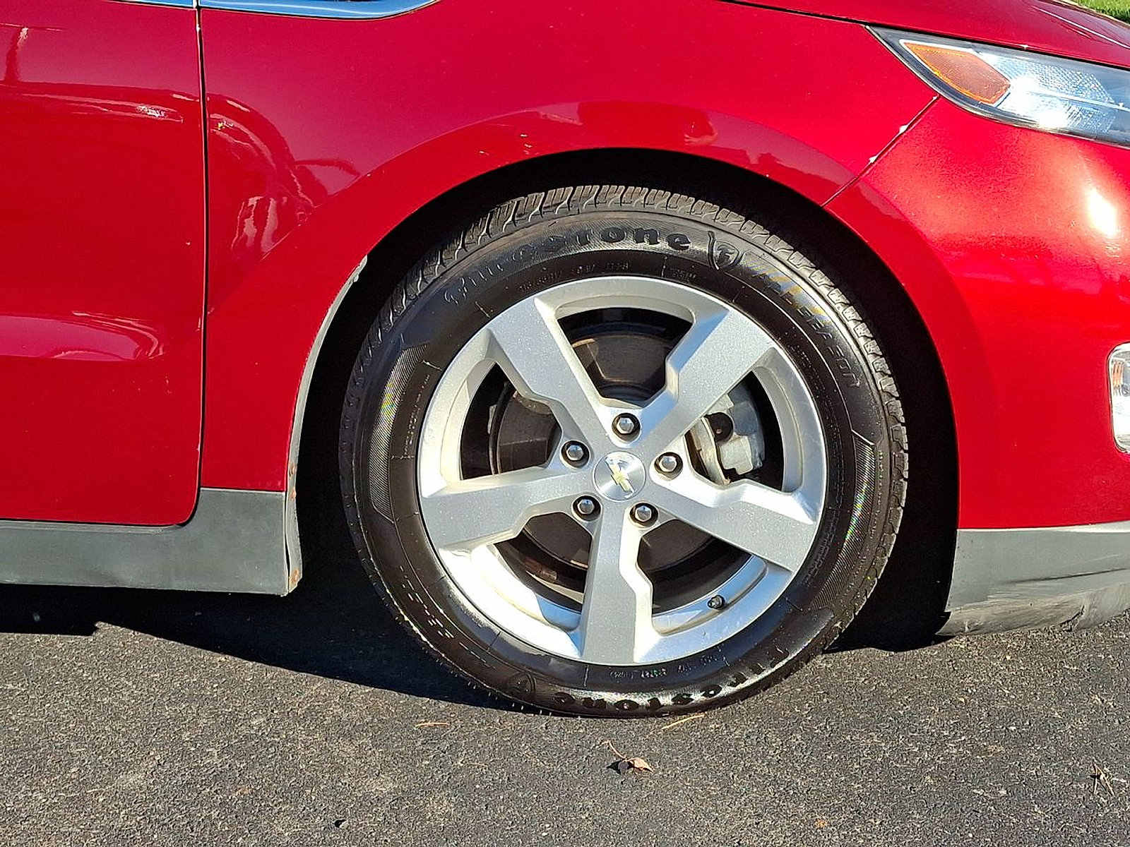 Certified 2012 Chevrolet Volt Premium w/ Premium Trim Package FWD image 33