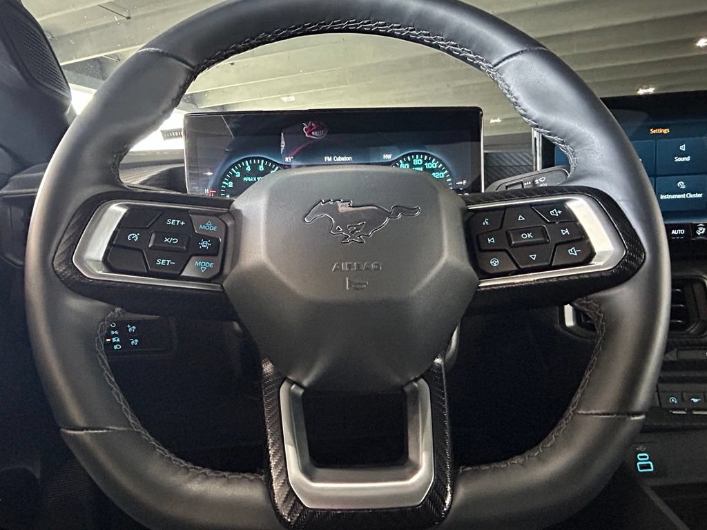 Used 2025 Ford Mustang GT RWD image 24
