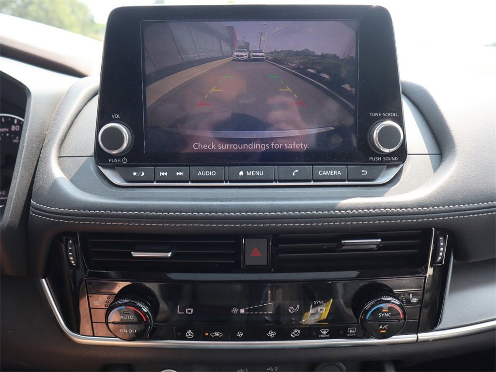 Certified 2022 Nissan Rogue SV w/ SV Premium Package image 20