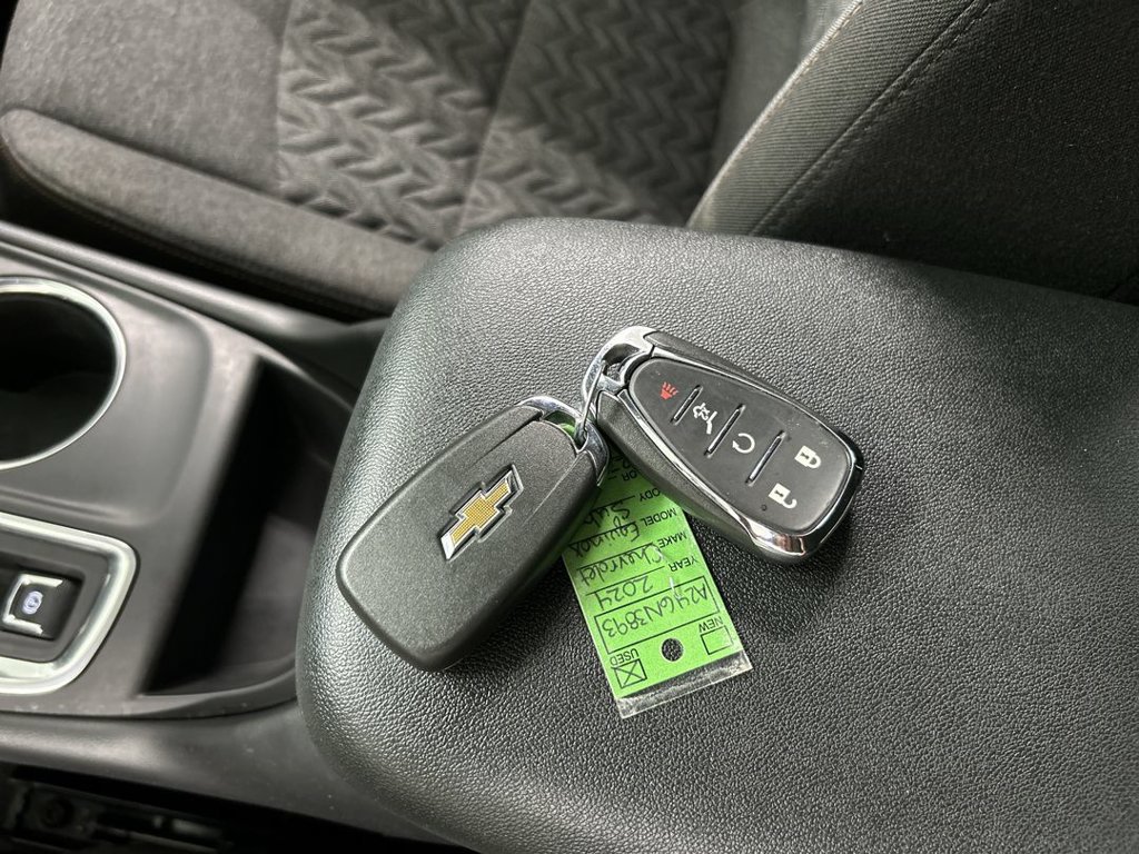 Used 2024 Chevrolet Equinox LT AWD/4WD image 12