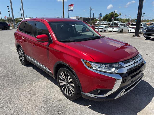 Used 2020 Mitsubishi Outlander LE image 8