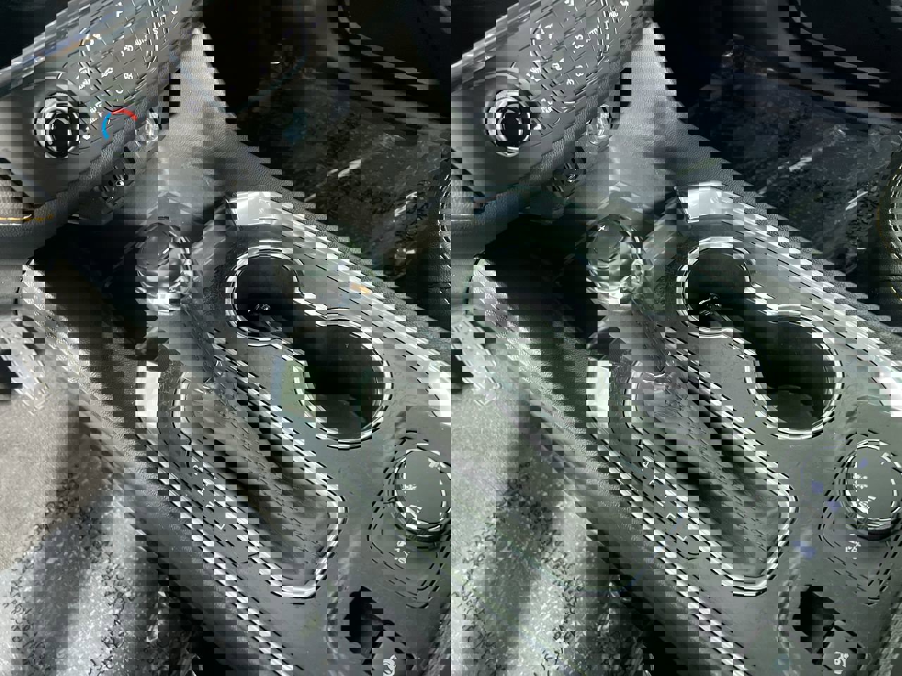 Used 2019 Chevrolet Traverse LT w/ LPO, Floor Liner Package image 24