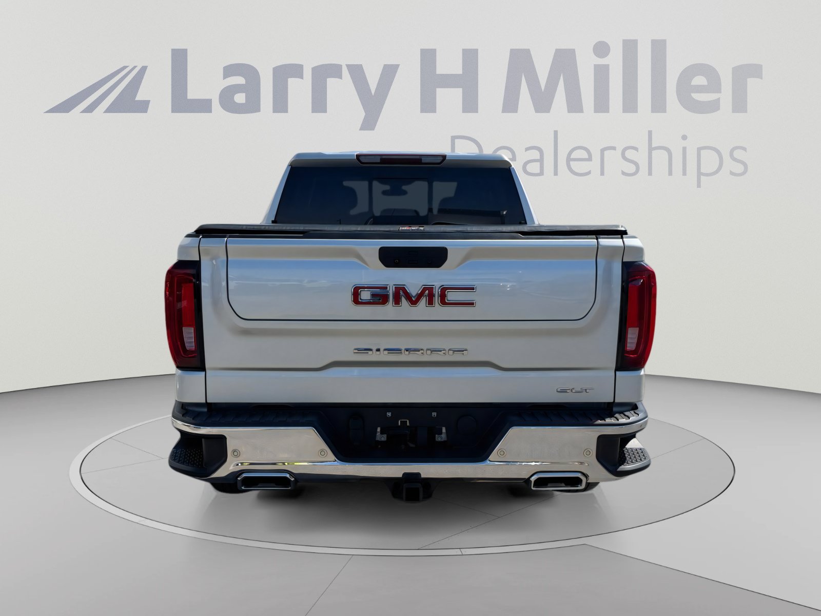 Used 2021 GMC Sierra 1500 SLT AWD/4WD image 4
