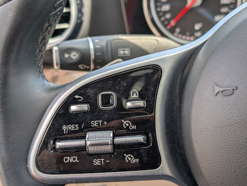 Used 2019 Mercedes-Benz E 300 image 25