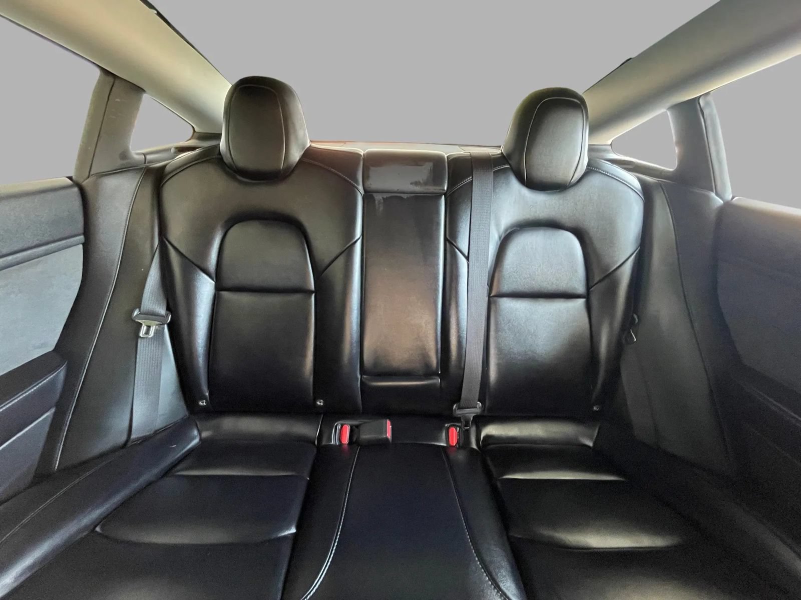 Used 2020 Tesla Model 3 Standard Range RWD image 28
