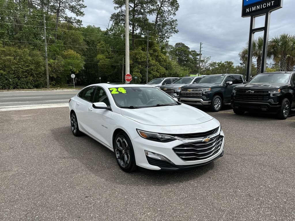 Used 2024 Chevrolet Malibu LT FWD image 10