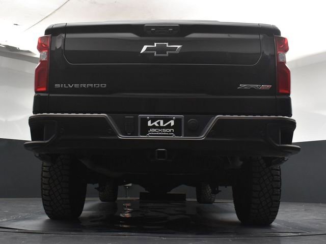 Used 2025 Chevrolet Silverado 1500 ZR2 w/ Technology Package image 41