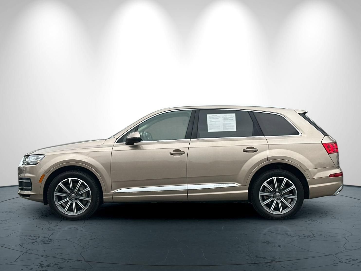 Used 2019 Audi Q7 3.0T Premium Plus AWD/4WD image 7