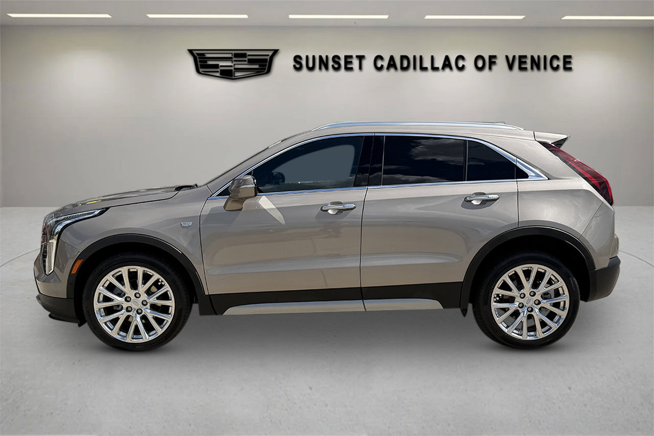 Certified 2023 Cadillac XT4 Premium Luxury w/ Enhanced Visibility Package image 6