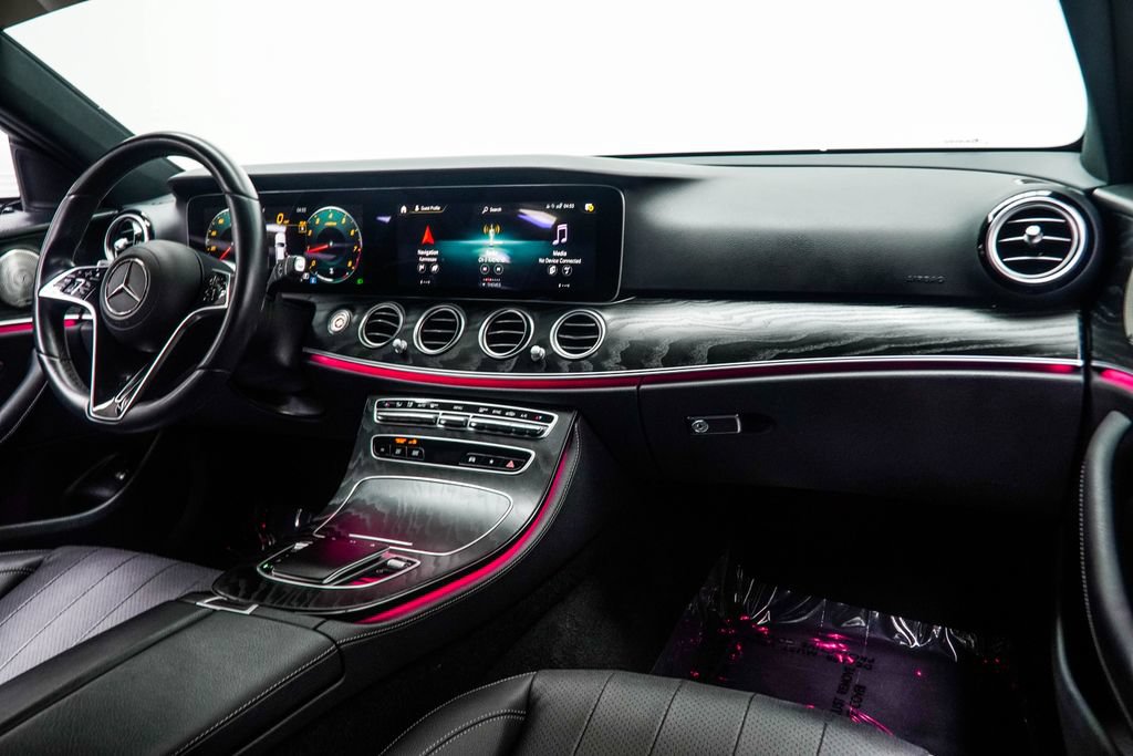 Used 2023 Mercedes-Benz E 350 Sedan image 19