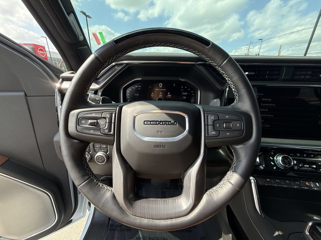 Used 2026 GMC Sierra 1500 Denali Ultimate AWD/4WD image 16