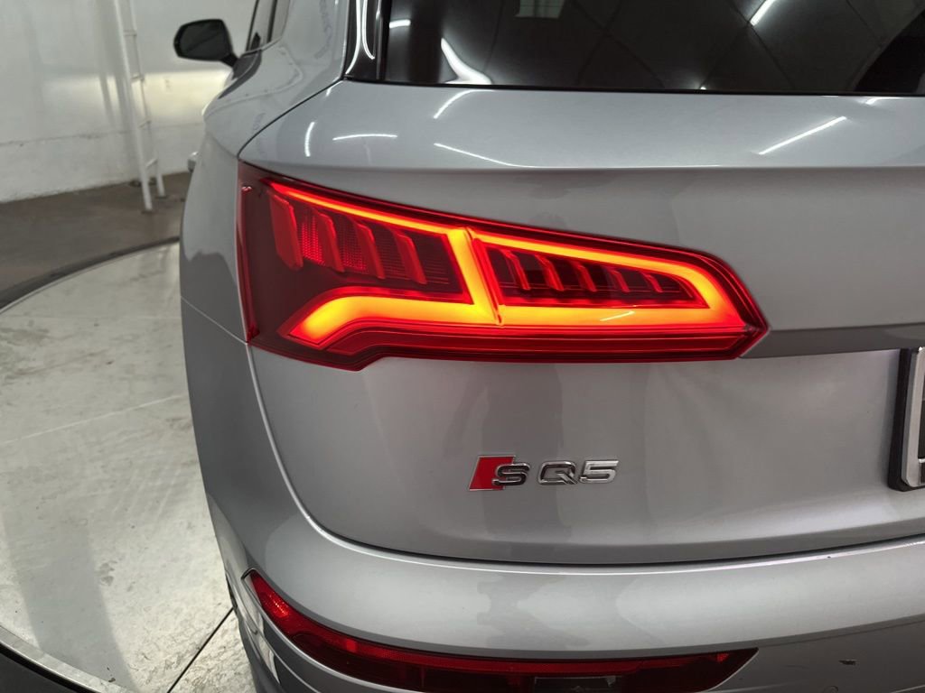 Used 2019 Audi SQ5 Prestige image 28