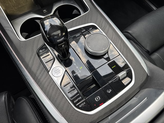 Used 2021 BMW X7 xDrive40i w/ Luxury Seating Package AWD/4WD image 19
