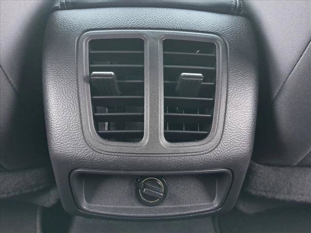 Used 2019 Ford Taurus SEL w/ Equipment Group 201A FWD image 16