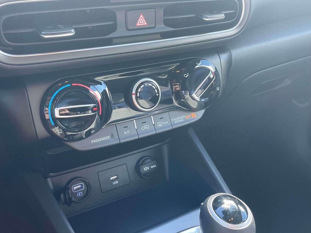 Used 2023 Hyundai Kona SEL image 27