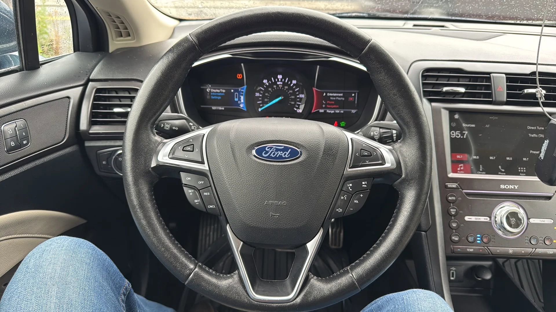 Used 2018 Ford Fusion Energi Titanium image 10