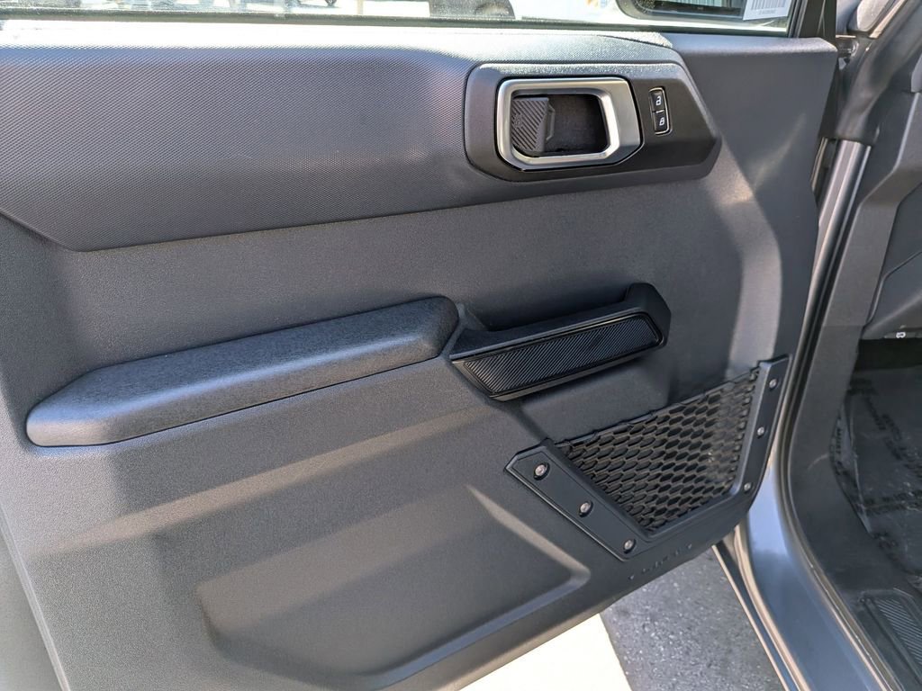 Used 2025 Ford Bronco Big Bend AWD/4WD image 11