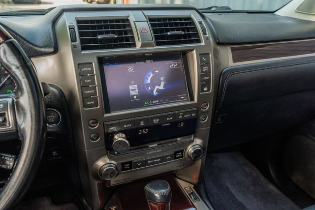 Used 2014 Lexus GX 460 w/ Premium Package AWD/4WD image 26