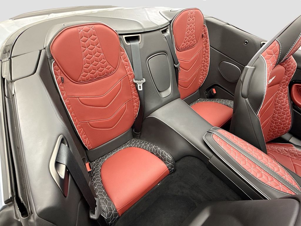 Used 2021 Aston Martin DBS Superleggera Volante image 28