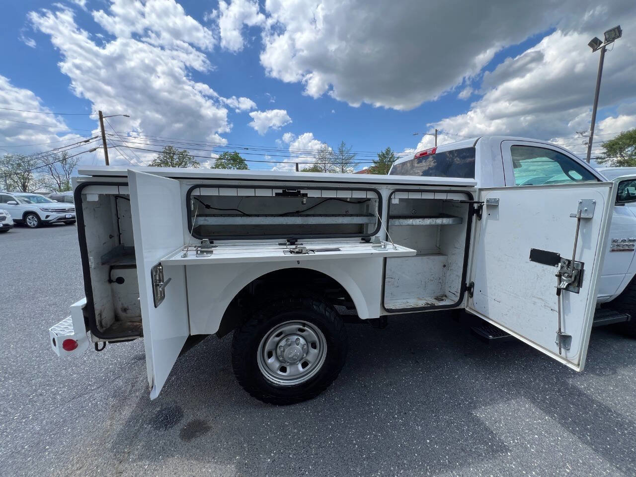Used 2017 RAM 2500 Tradesman w/ Power & Remote Entry Group RWD image 7