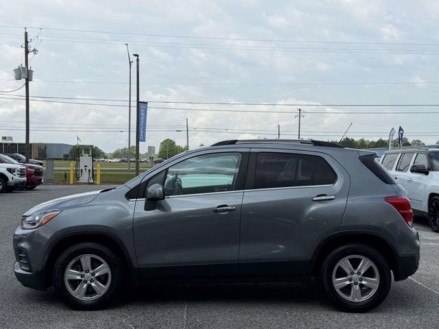 Used 2019 Chevrolet Trax LT w/ LT Convenience Package FWD image 10