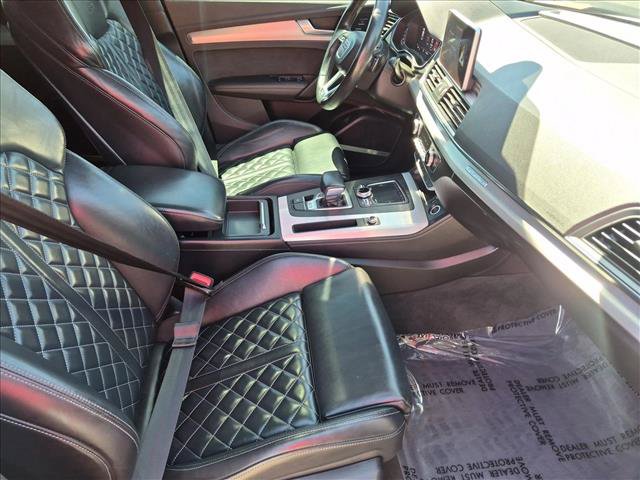 Used 2019 Audi SQ5 Prestige AWD/4WD image 23