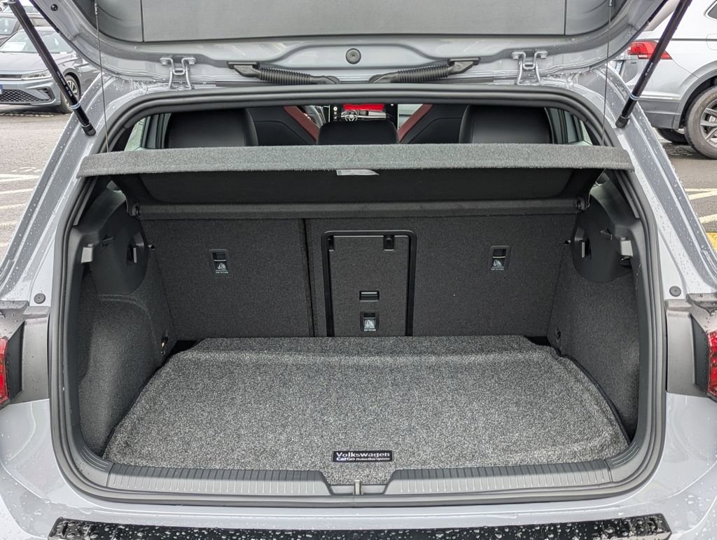 New 2026 Volkswagen GTI SE image 30