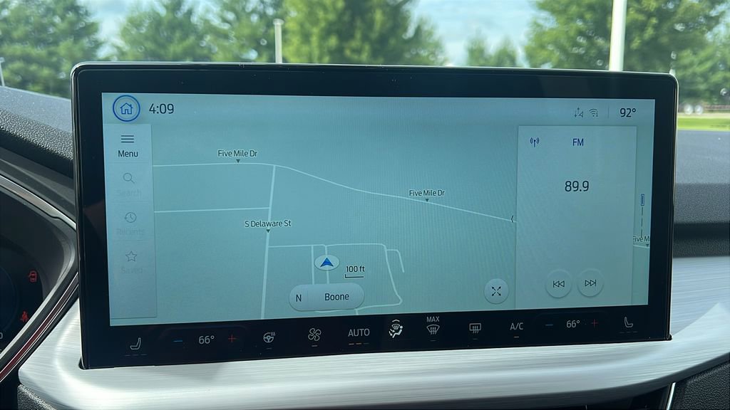 New 2025 Ford Escape Plug-in Hybrid w/ PHEV Premium Package image 21