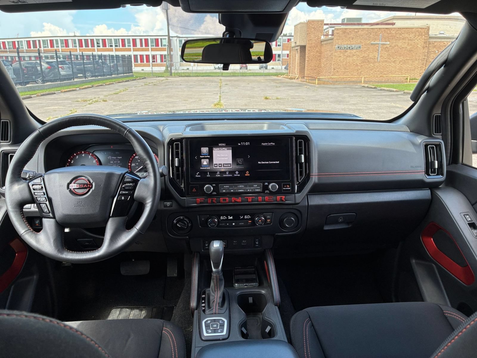 Used 2026 Nissan Frontier PRO-4X AWD/4WD image 32