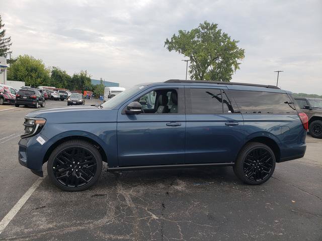 New 2027 Ford Expedition Max Platinum w/ Stealth Performance Package AWD/4WD image 8