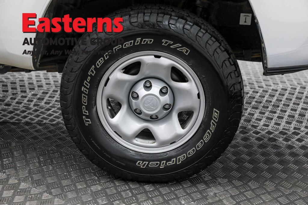 Used 2021 Toyota Tacoma SR image 32