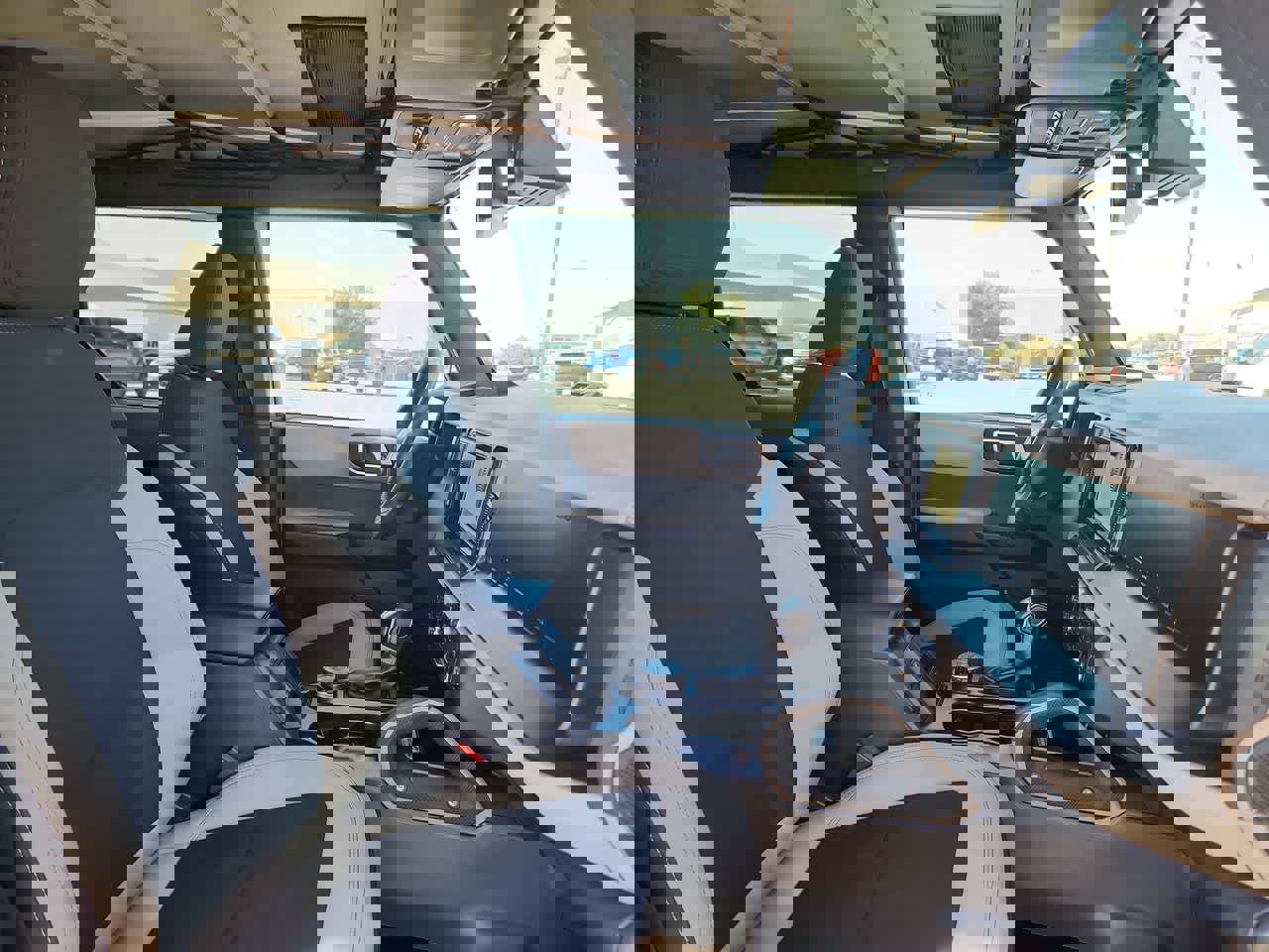 Used 2022 Ford Bronco Big Bend image 18